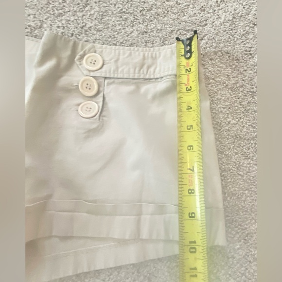 Shorts Size 9 - Picture 4 of 14